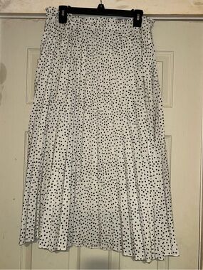 Metro Wear White Midi Skirt with Black Polka Dots